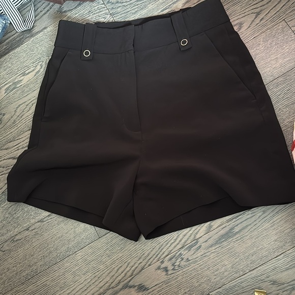 Black high waisted shorts - Picture 8 of 9